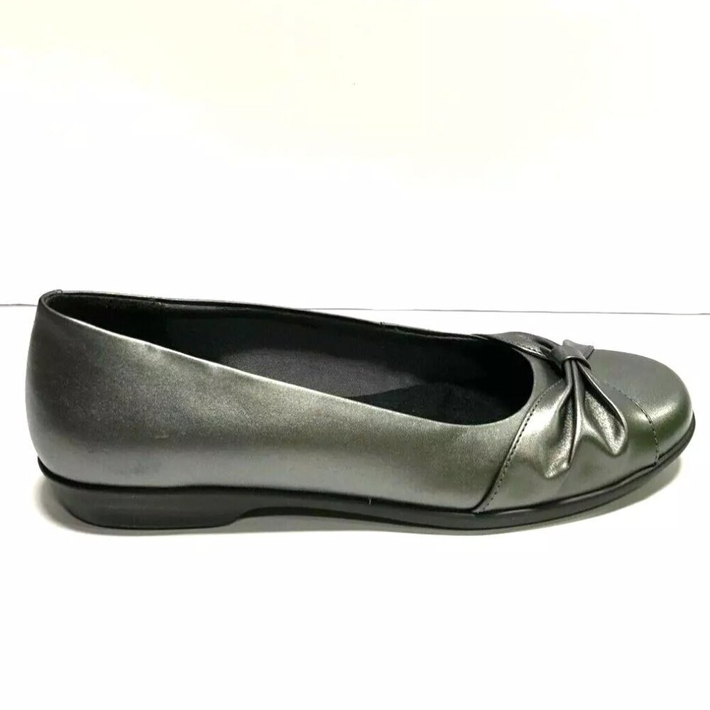Walking Cradles Women's Fall Slip-On Flats Metallic, Size 9 M